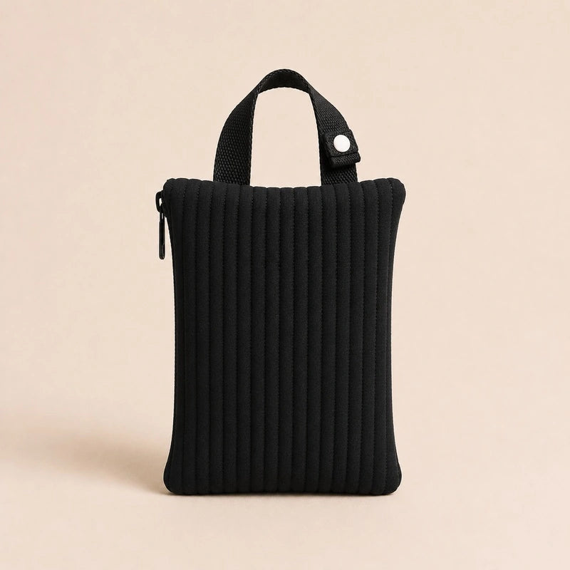 Pochette à lingettes noire unie, sans broderie