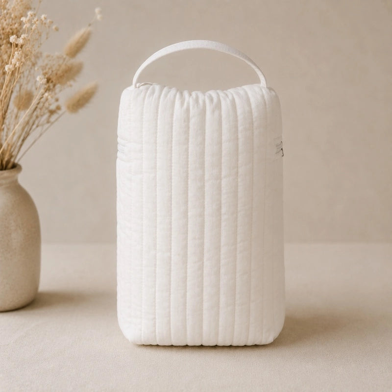 Sac à couche bébé matelassé blanc broderie ours et étoiles avec pompon
