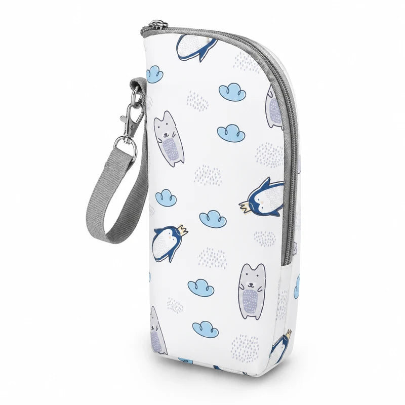 Sac isotherme porte-biberon motif pingouins et nuages bleu pastel pour bébé